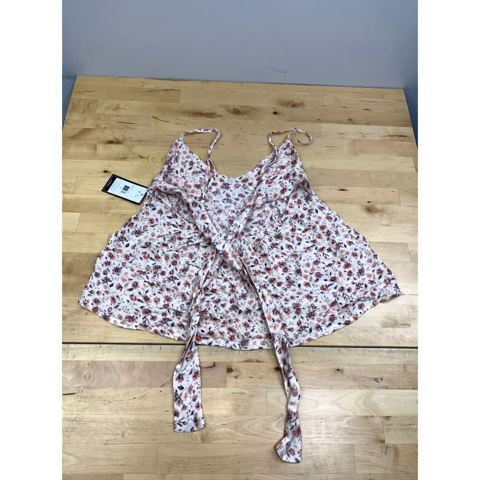 Volcom NWT Volcom Floral Cami Top Women S Casual Tank Top Boho Pink Cotton Sleeveless Spaghetti Strap Size S / US 4 / IT 40 - 7 Thumbnail