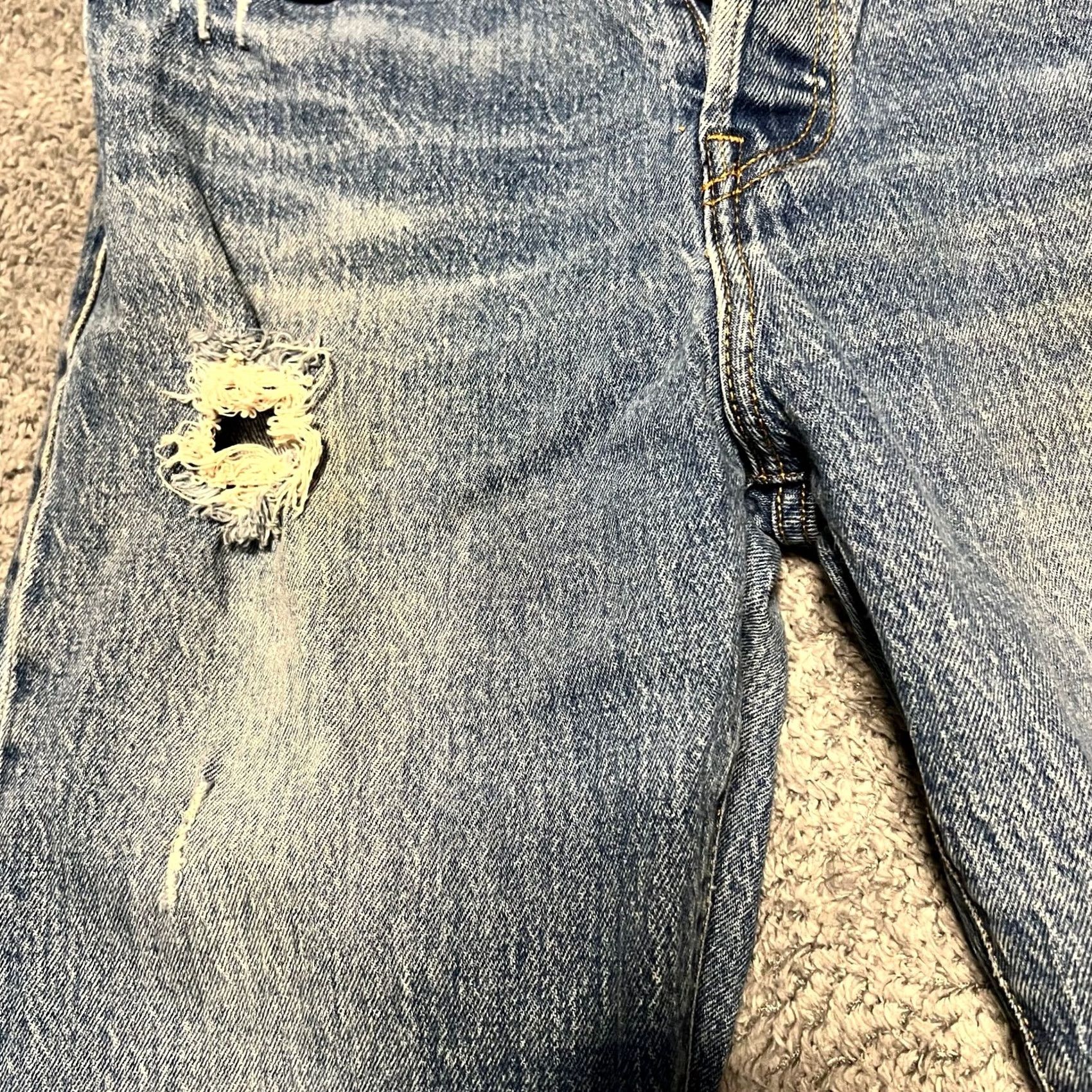 Levi's Levi’s Jeans Womens Cropped Distressed Button Fly Wedgie 28 Blue Regular Womens 28 Wedgie Distressed Button Fly Premium Cropped Jeans Size 28" / US 6 / IT 42 - 3 Thumbnail