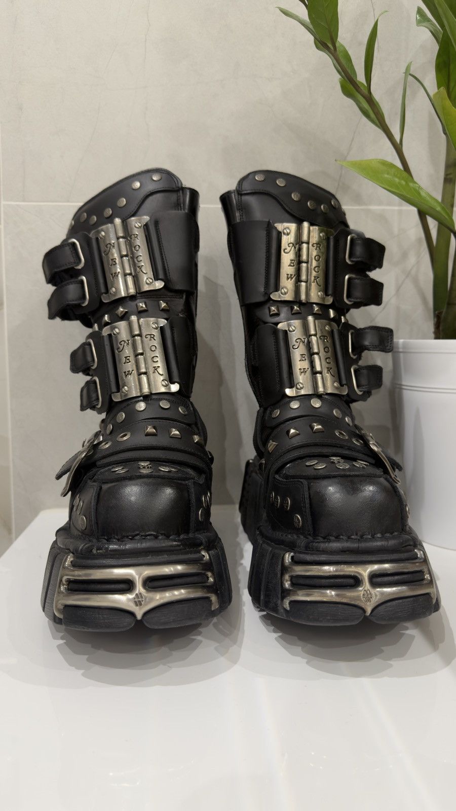 Vintage New Rock 2000s Reactor Platform Boots in Black, Women's (Size 8) — image 2 of 6