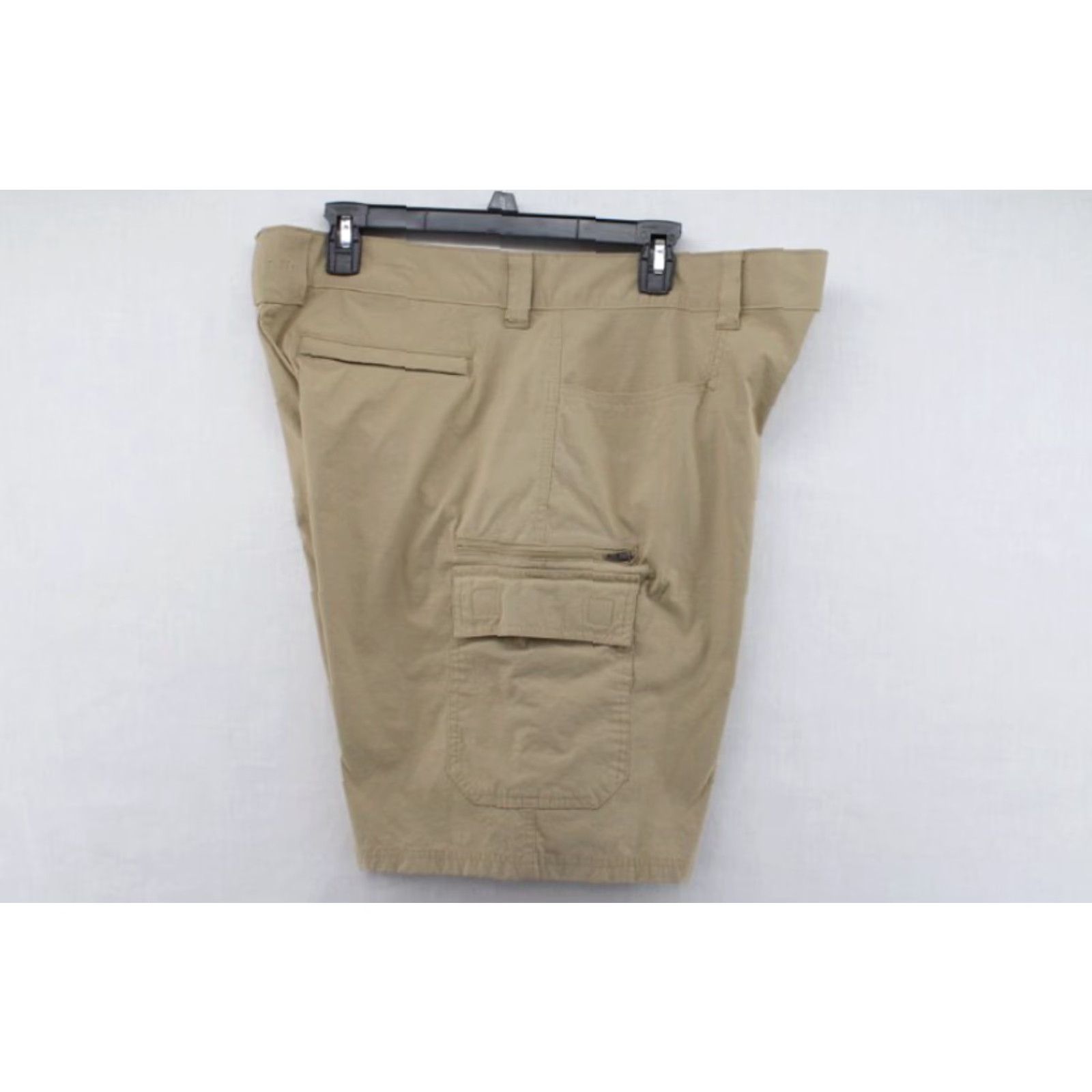 Orvis Orvis Tech Cargo Shorts Men's 38 Brown Nylon Spandex Pockets Flap Preppy cargo shorts Mens 38 Brown Nylon Spandex Pockets Flap Preppy Size US 38 / EU 54 - 5 Thumbnail