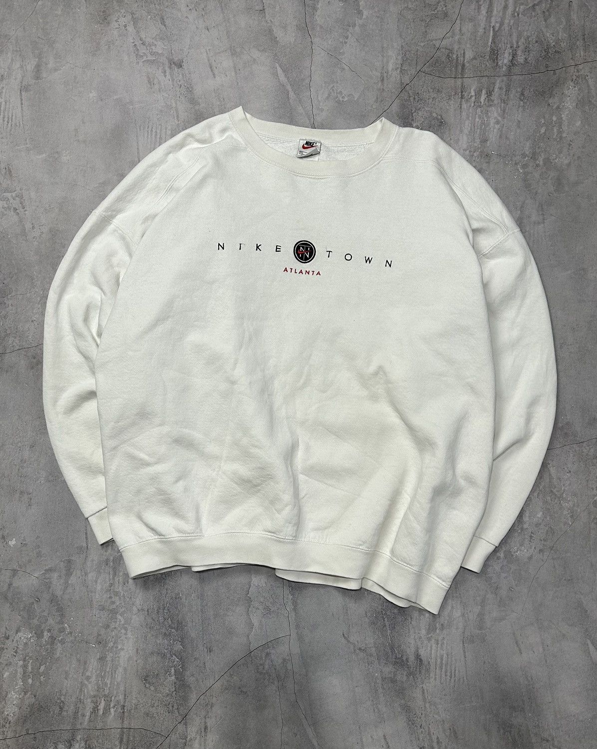 Nike × Vintage Nike vintage Sweatshirt Town County big logo Size US XL / EU 56 / 4 - 1 Thumbnail