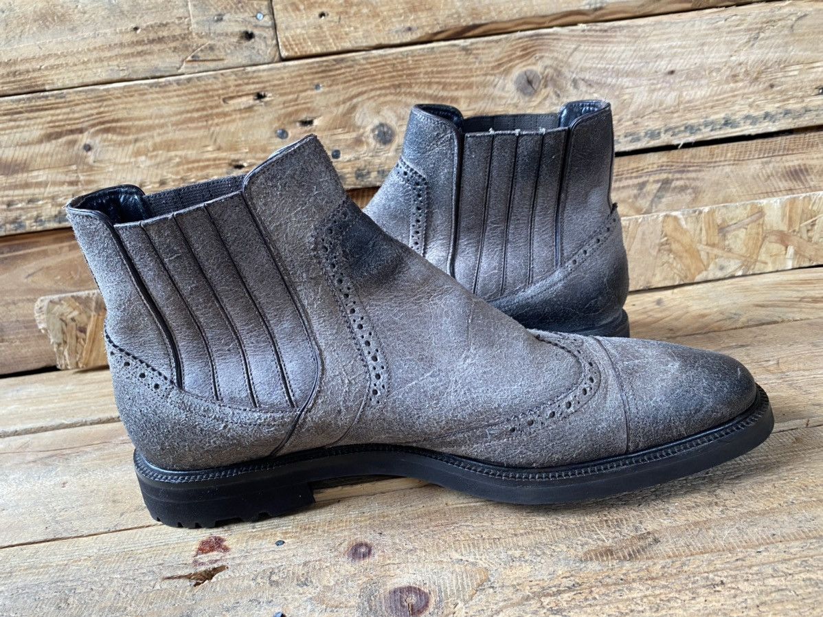 Dolce & Gabbana Dolce gabbana distressed suede gray chelsea boots Size US 10 / EU 43 - 11 Thumbnail