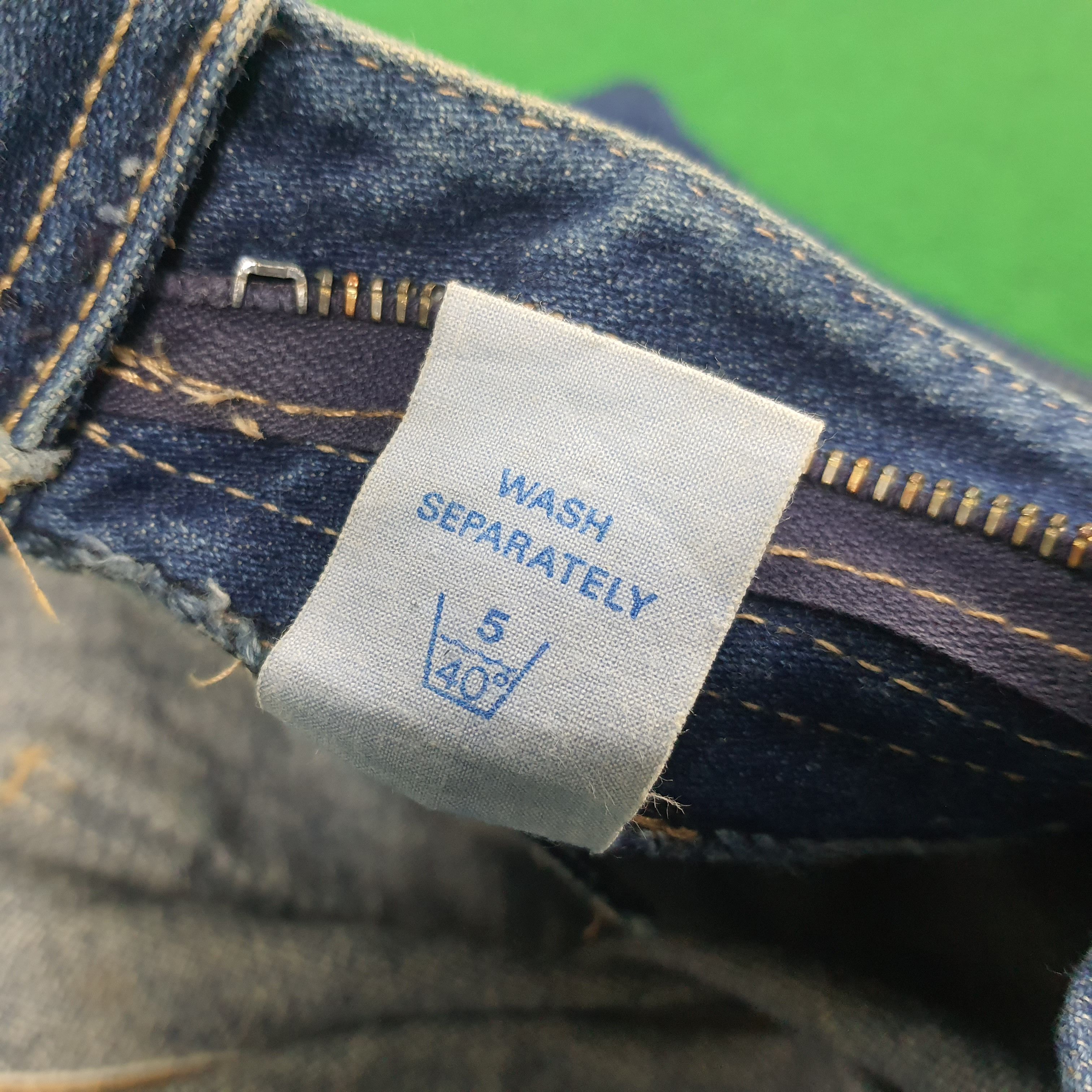 Other Vintage West-Coast Baggy Denim Jeans Size US 29 - 7 Thumbnail