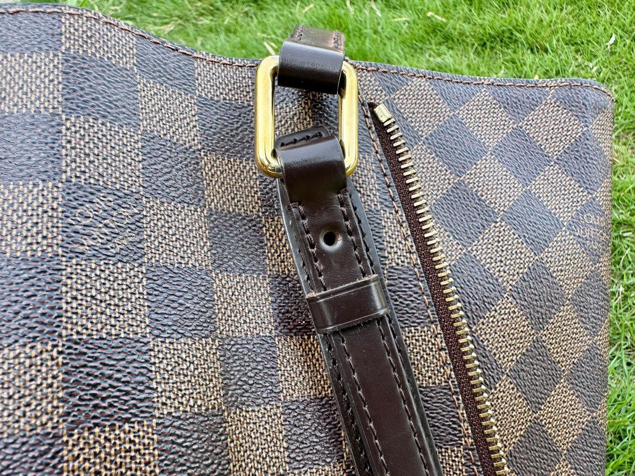 Louis Vuitton Authentic Louis Vuitton Damier Ebene Rivington PM Tote Bag Size ONE SIZE - 10 Thumbnail