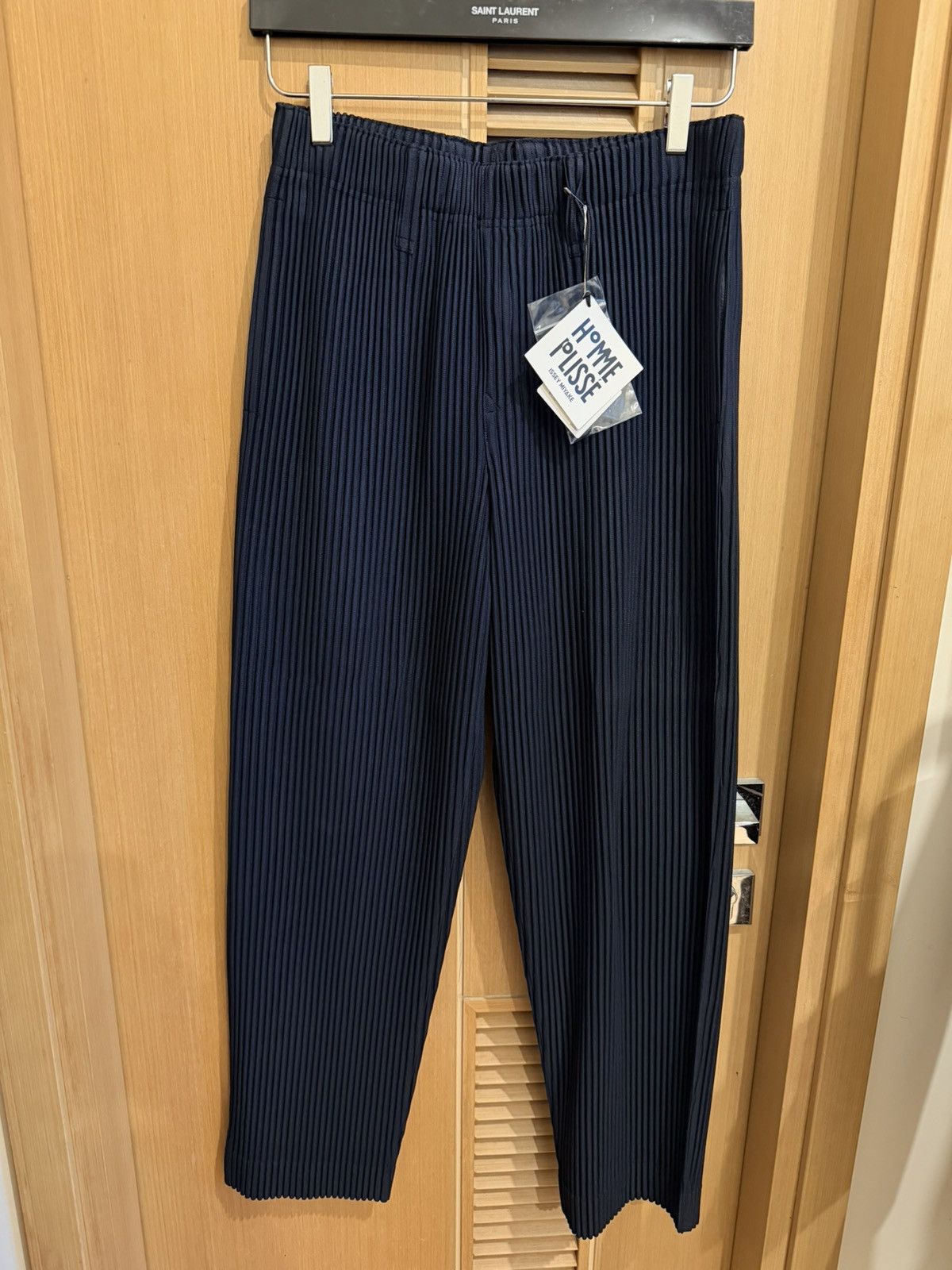 Homme Plisse Issey Miyake Homme Plissé Issey Miyake Navy Blue Trousers Size US 28 / EU 44 - 1 Thumbnail