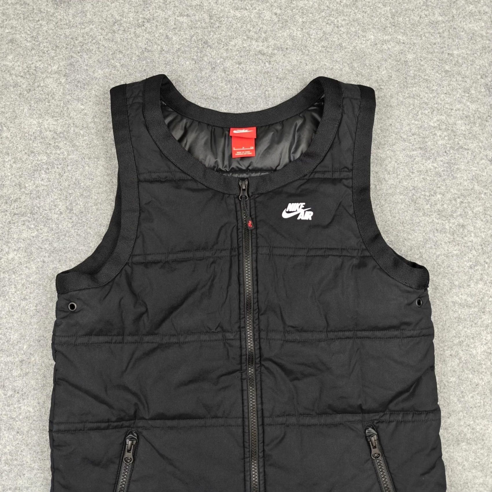 Nike Nike Vest Mens Small Black Air Quilted Puffer Full Zip Canvas Pockets Athletic Shirt Size US S / EU 44-46 / 1 - 3 Thumbnail