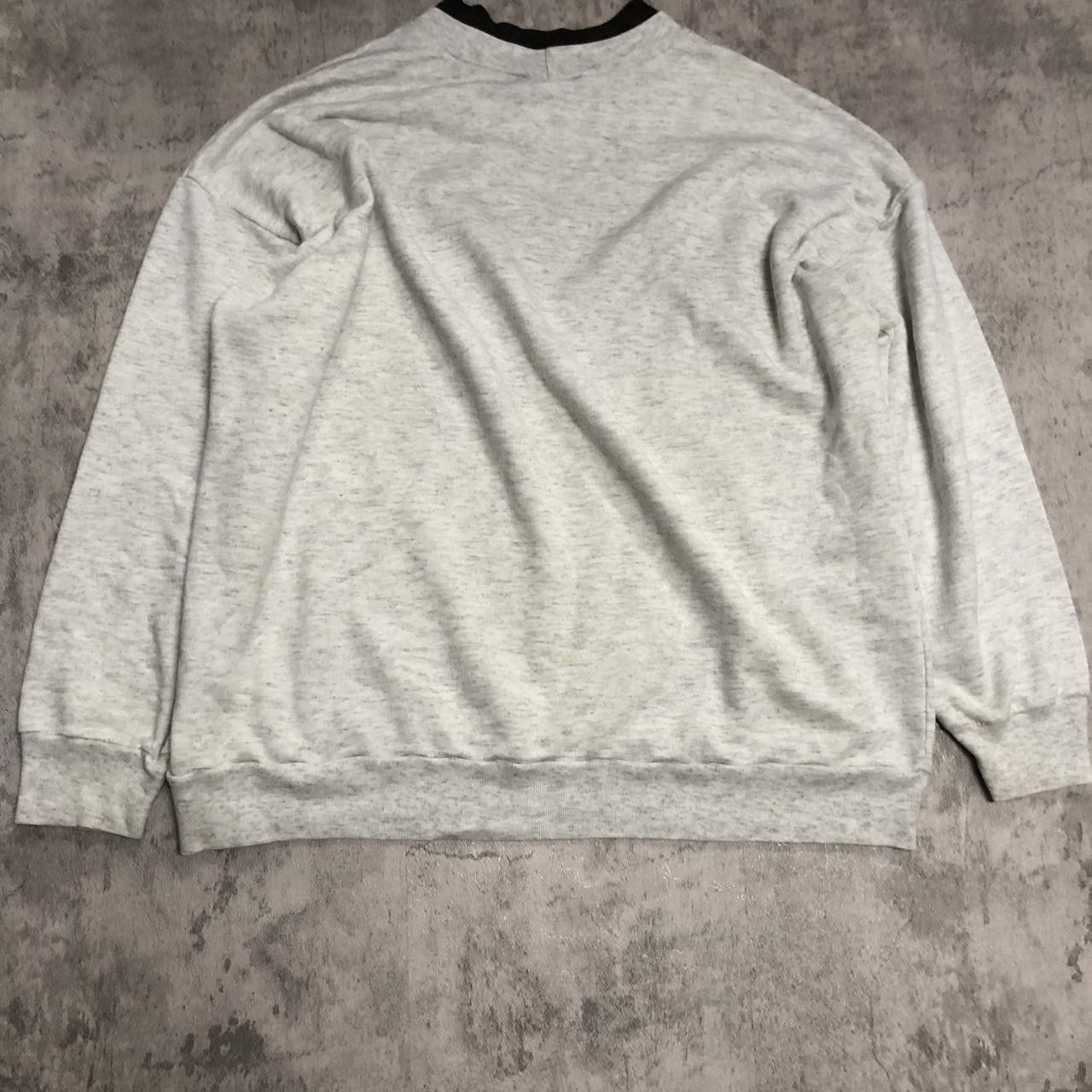 Other Grey and black vintage sweatshirt with a unique print finds Size L / US 10 / IT 46 - 4 Thumbnail