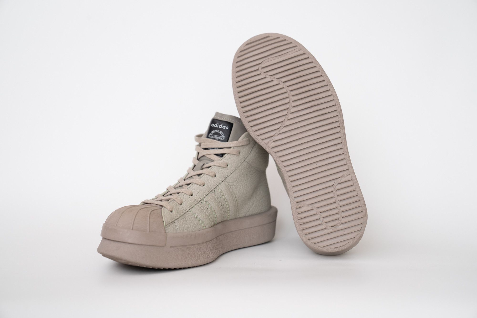 Adidas × Rick Owens Rick Owens x adidas Mastodon Pro Model Pearl US8.5 26.5 Rare Size US 8.5 / EU 41-42 - 14 Thumbnail