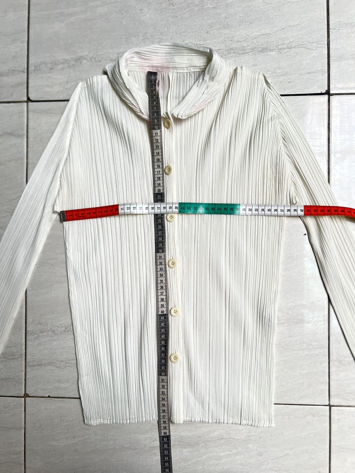 Pleats Please Issey Miyake ISSEY MIYAKE PLEATS PLEASE White Shirt Size US S / EU 44-46 / 1 - 11 Thumbnail