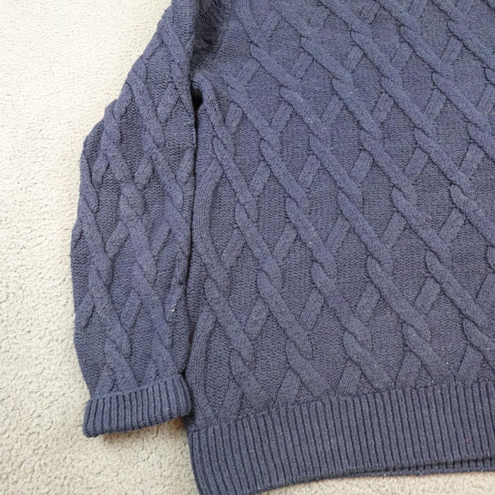 Abercrombie & Fitch **Abercrombie & Fitch Mens XL Navy Cable Knit Pullover Sweater** User: Abercrombie & Fitch Mens XL Navy Cable Knit Pullover Sweater Size US XL / EU 56 / 4 - 3 Thumbnail
