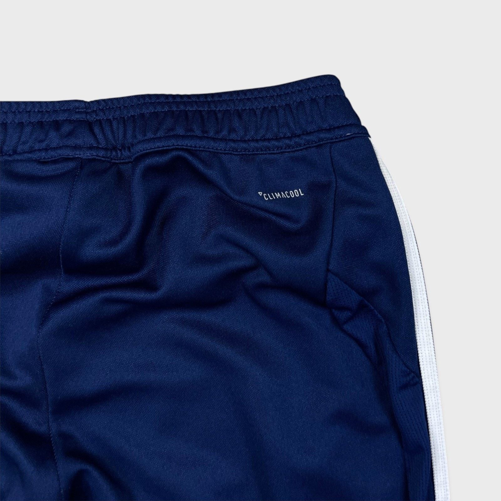 Adidas × Vintage Adidas Track Pant Small Essentials Stripe Training Athletic Size US 26 / EU 42 - 8 Thumbnail