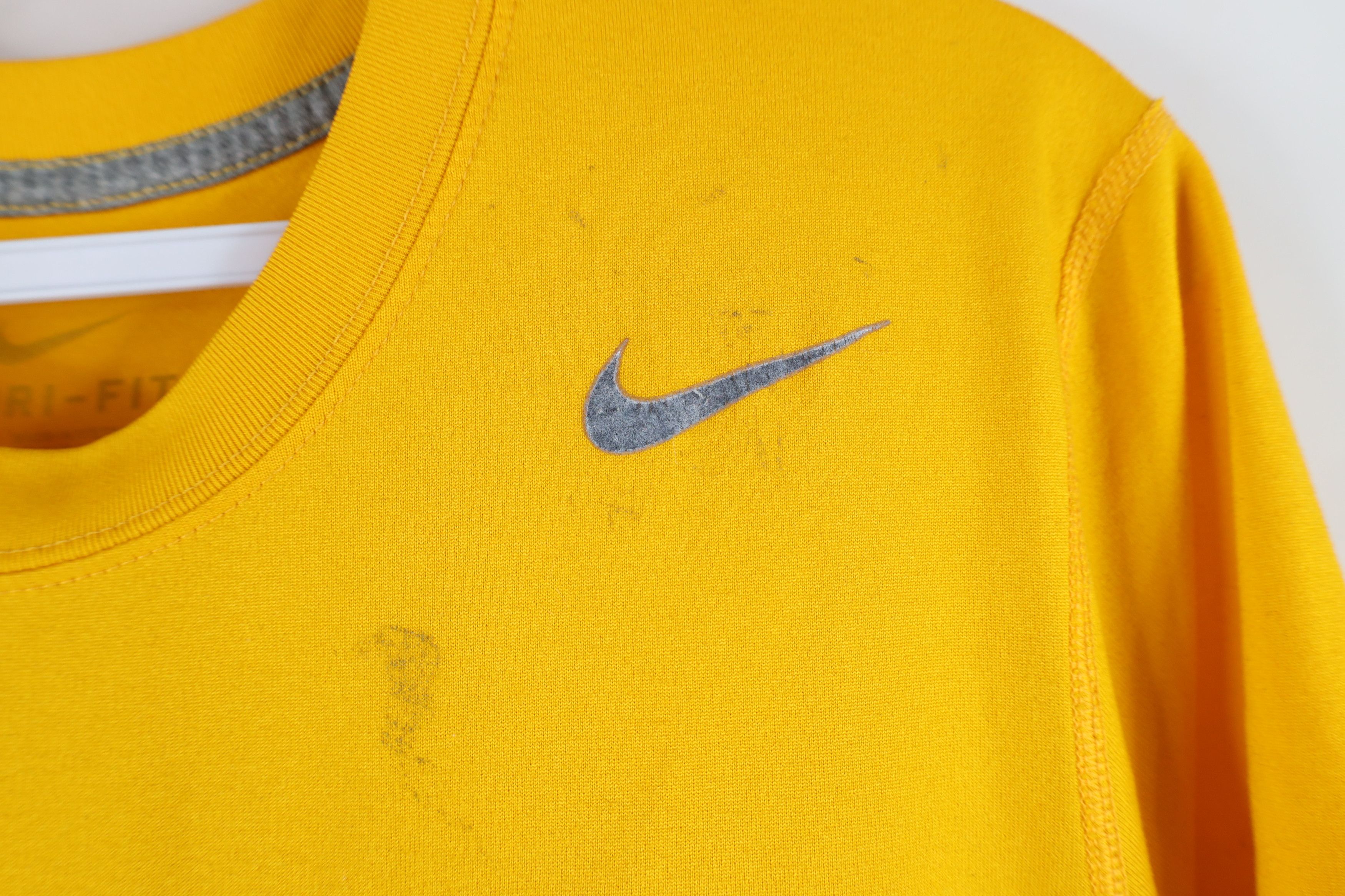Nike Nike University of Toledo Tennis Short Sleeve T-Shirt Size US S / EU 44-46 / 1 - 4 Thumbnail