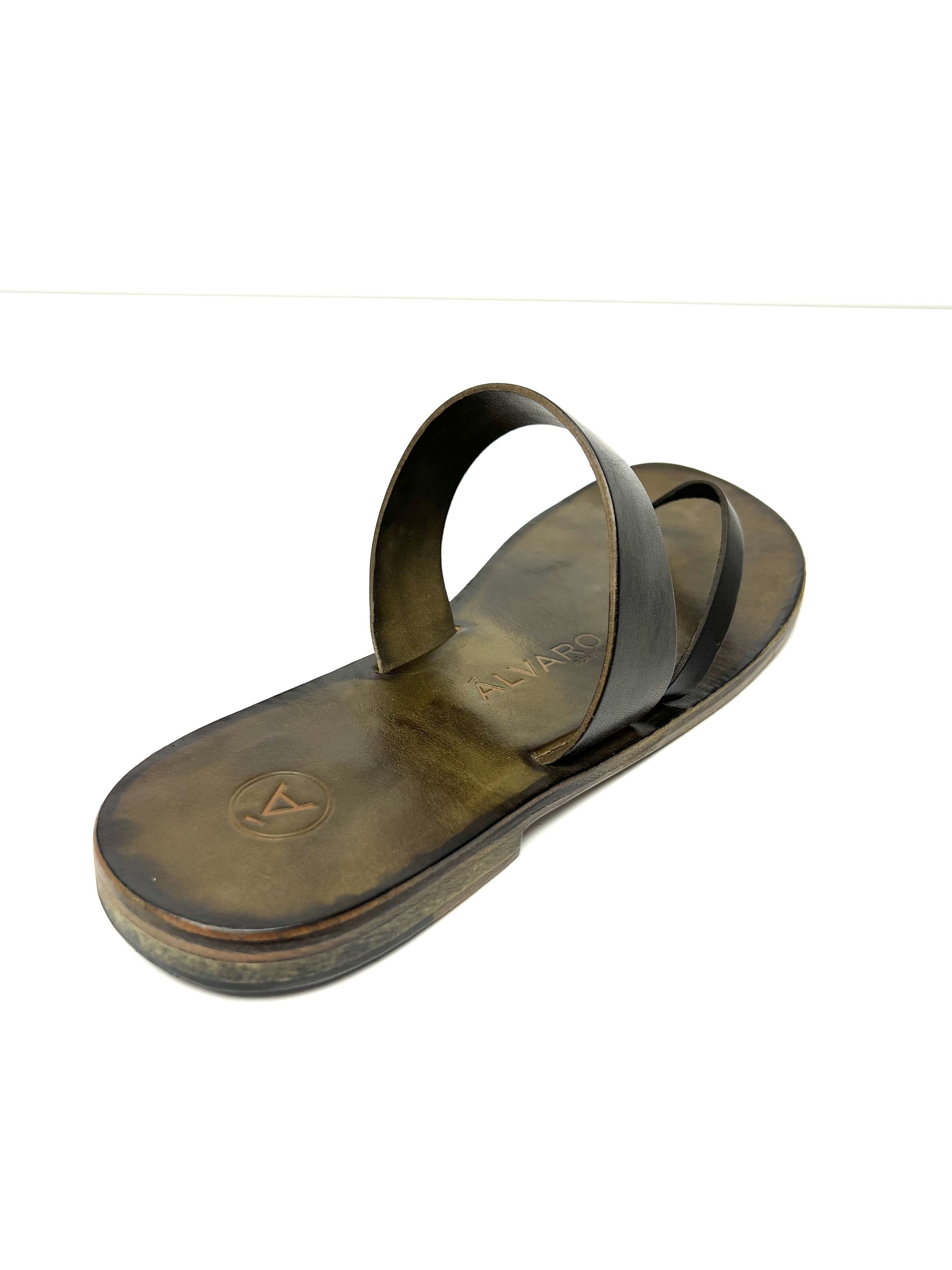 Other ALVARO GONZALEZ, MILITARY GREEN LEATHER HAND MADE, SLIDE Size US 11 / EU 44 - 13 Thumbnail
