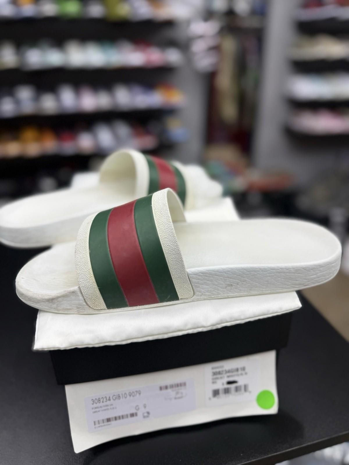 Gucci OG GG Gucci Men’s Slide Size 9G With Box Authentic Pre Owned Size US 9 / EU 42 - 6 Thumbnail