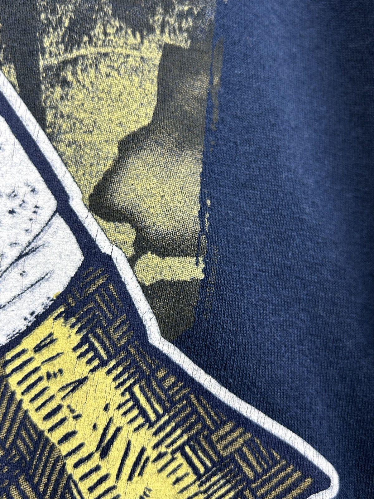 Band Tees Vintage Bon Jovi 2013 Because We Can Tour T-Shirt Blue L Size US XL / EU 56 / 4 - 3 Thumbnail