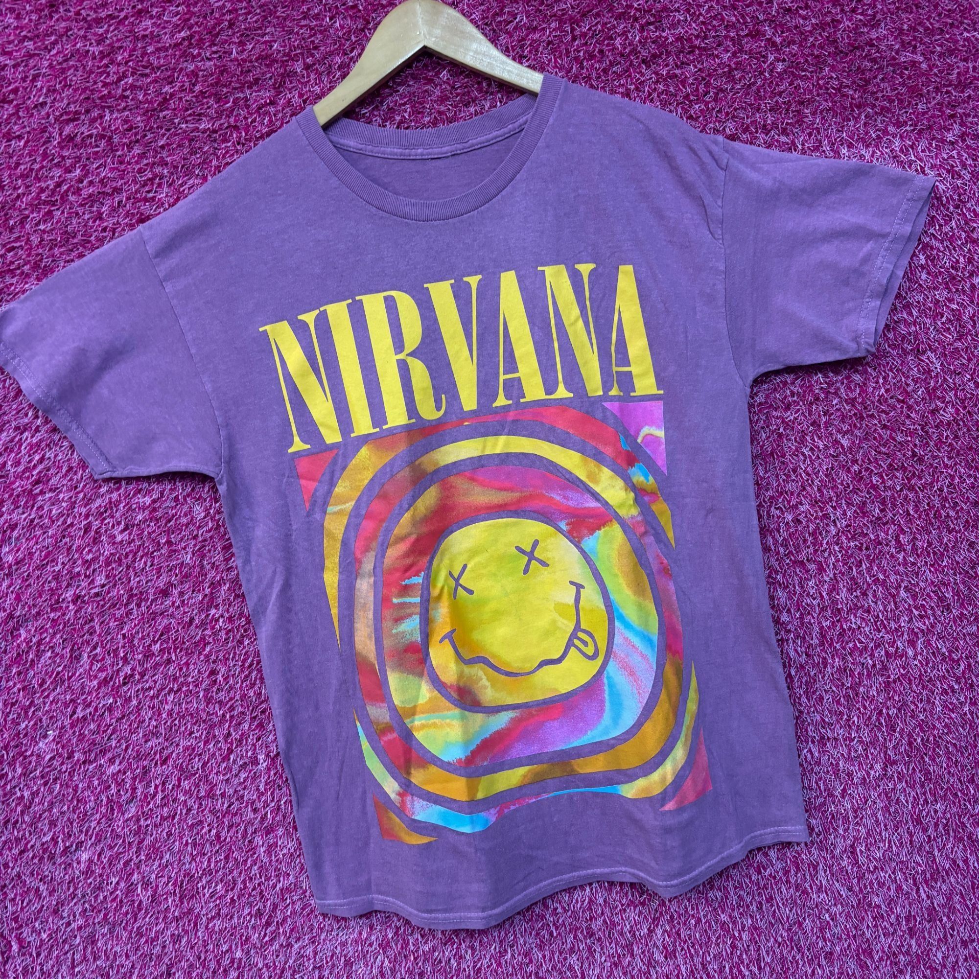 Nirvana Nirvana Never Mind Smiley Face Purple Tshirt size Large Size US L / EU 52-54 / 3 - 3 Thumbnail
