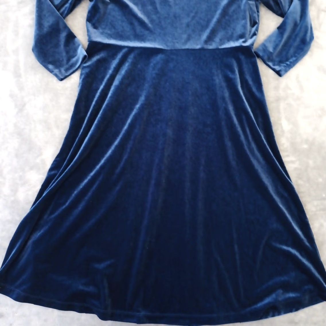 Lands' End Lands' End Dress Large Blue Velvet Fit & Flare 3/4 Sleeve Midi Pullover Women's L Blue Velvet Midi Dress Pullover Size L / US 10 / IT 46 - 4 Thumbnail