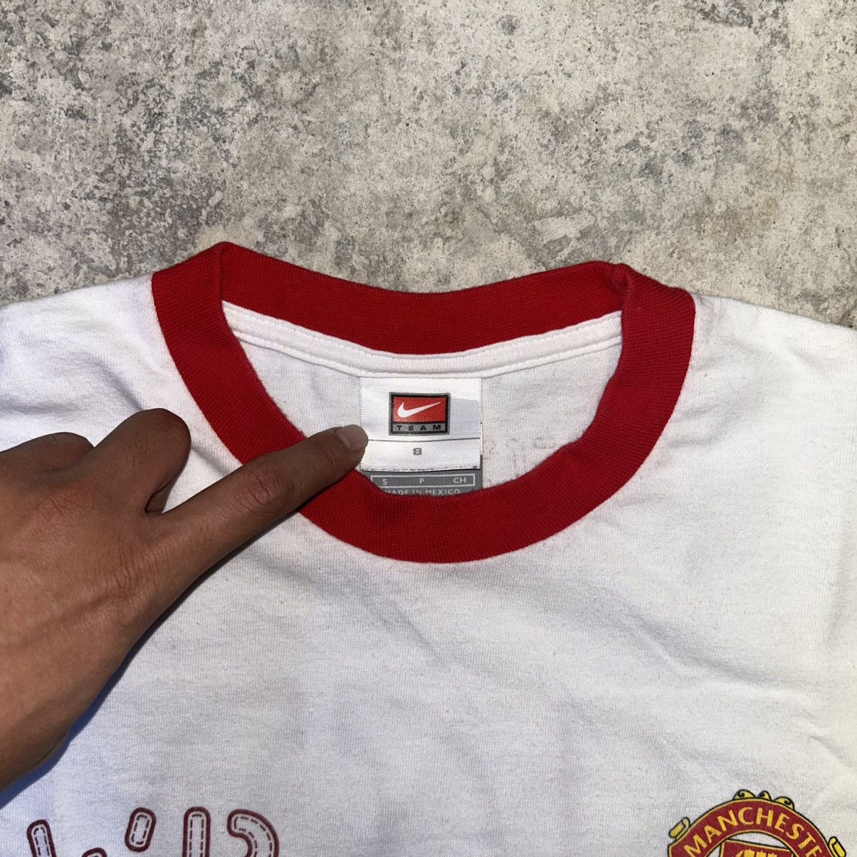 Nike 2000s Nike Team Wayne Roonie Manchester United L/S T-Shirt Size US S / EU 44-46 / 1 - 4 Thumbnail