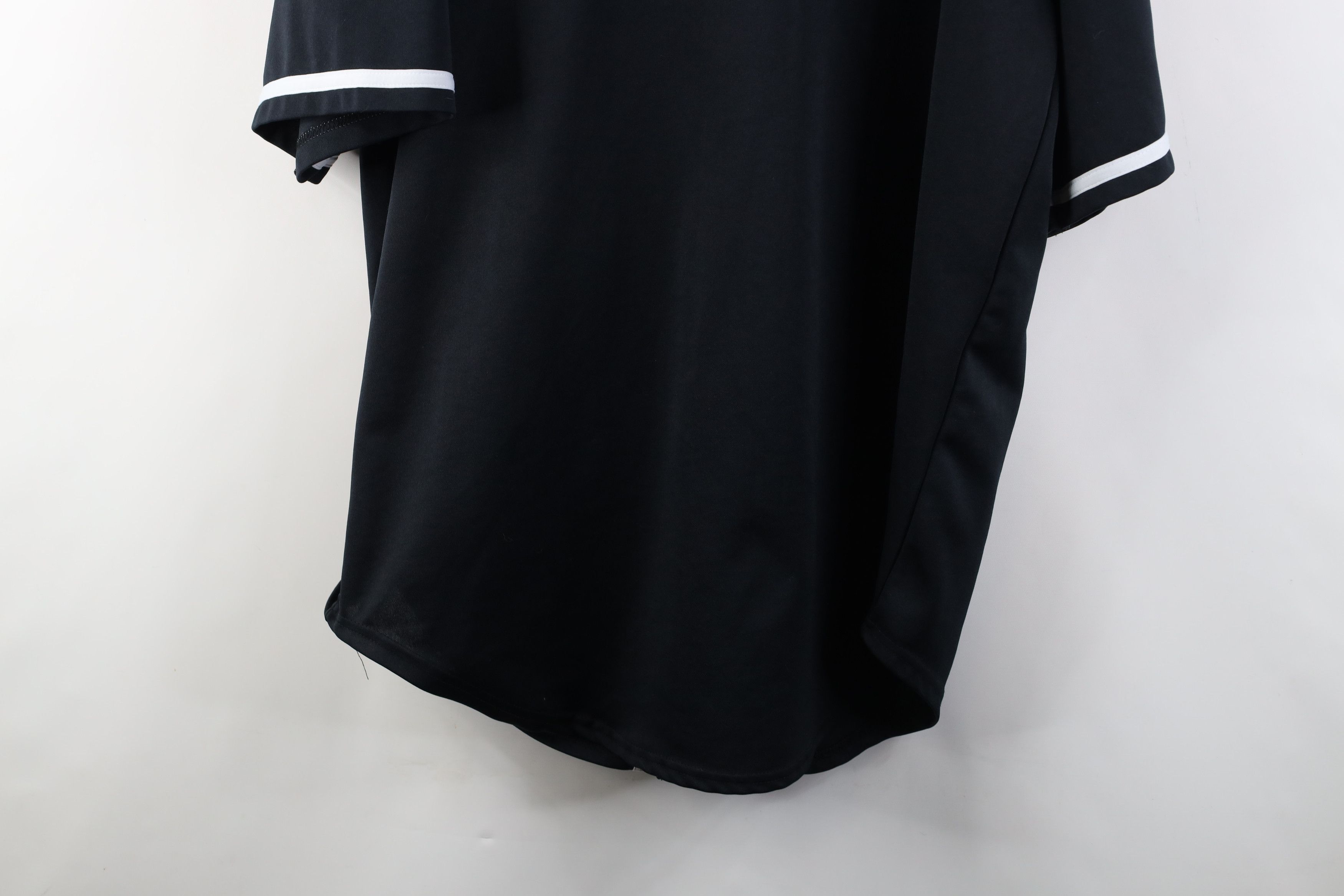 Vintage Vintage 90s Streetwear Short Sleeve Baseball Jersey Shirt Size US XL / EU 56 / 4 - 11 Thumbnail