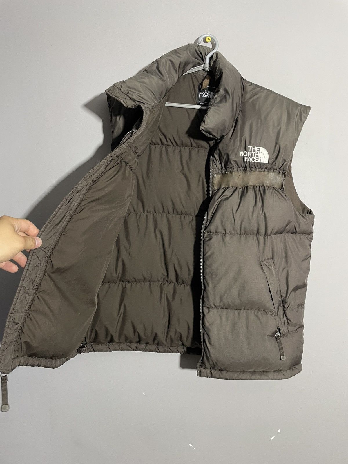 The North Face Vintage The North Face 700 Brown Puffer Vest size L Size US L / EU 52-54 / 3 - 11 Thumbnail