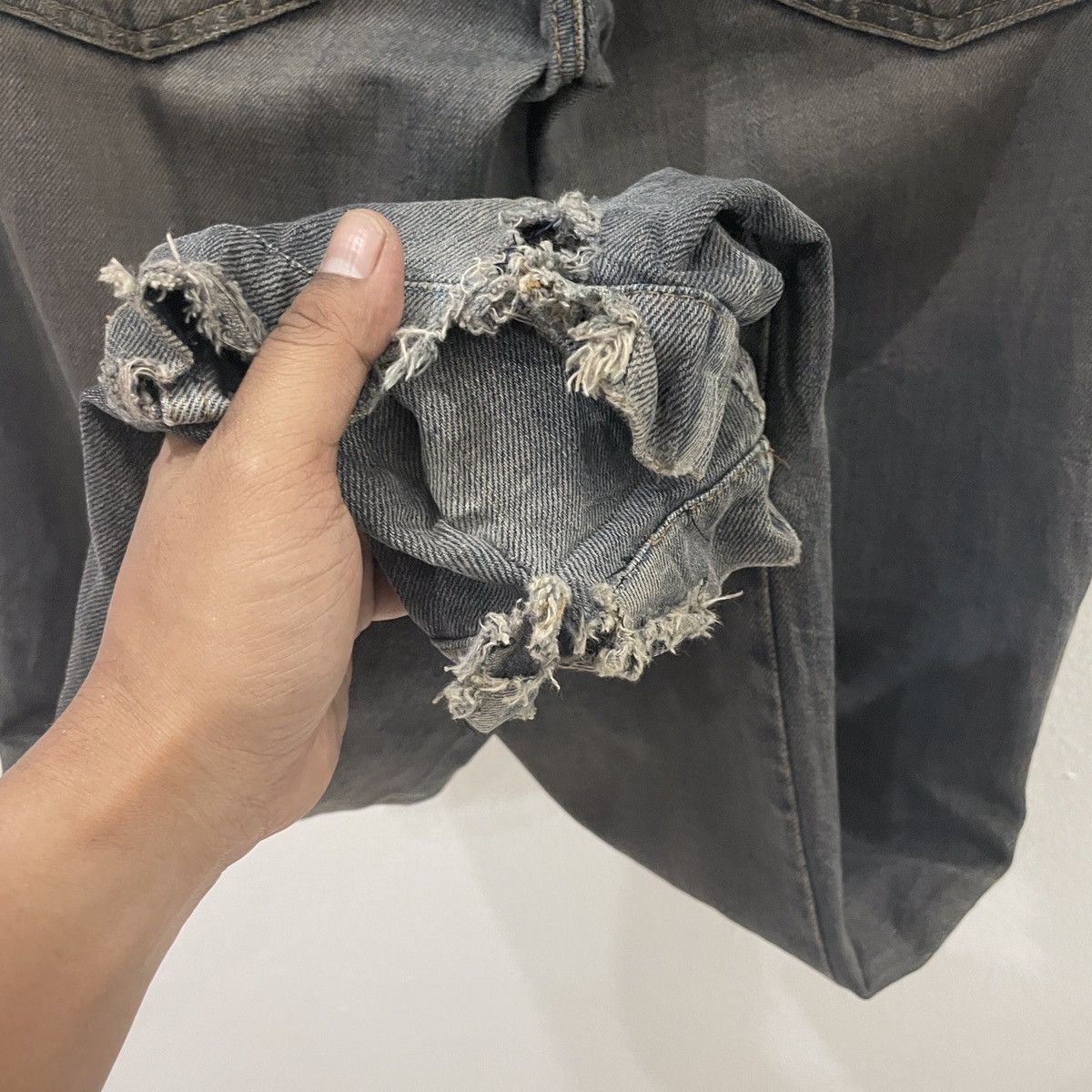 Dolce & Gabbana Vintage Dolce & Gabbana Distressed Denim Size 34" / US 12 / IT 48 - 13 Thumbnail
