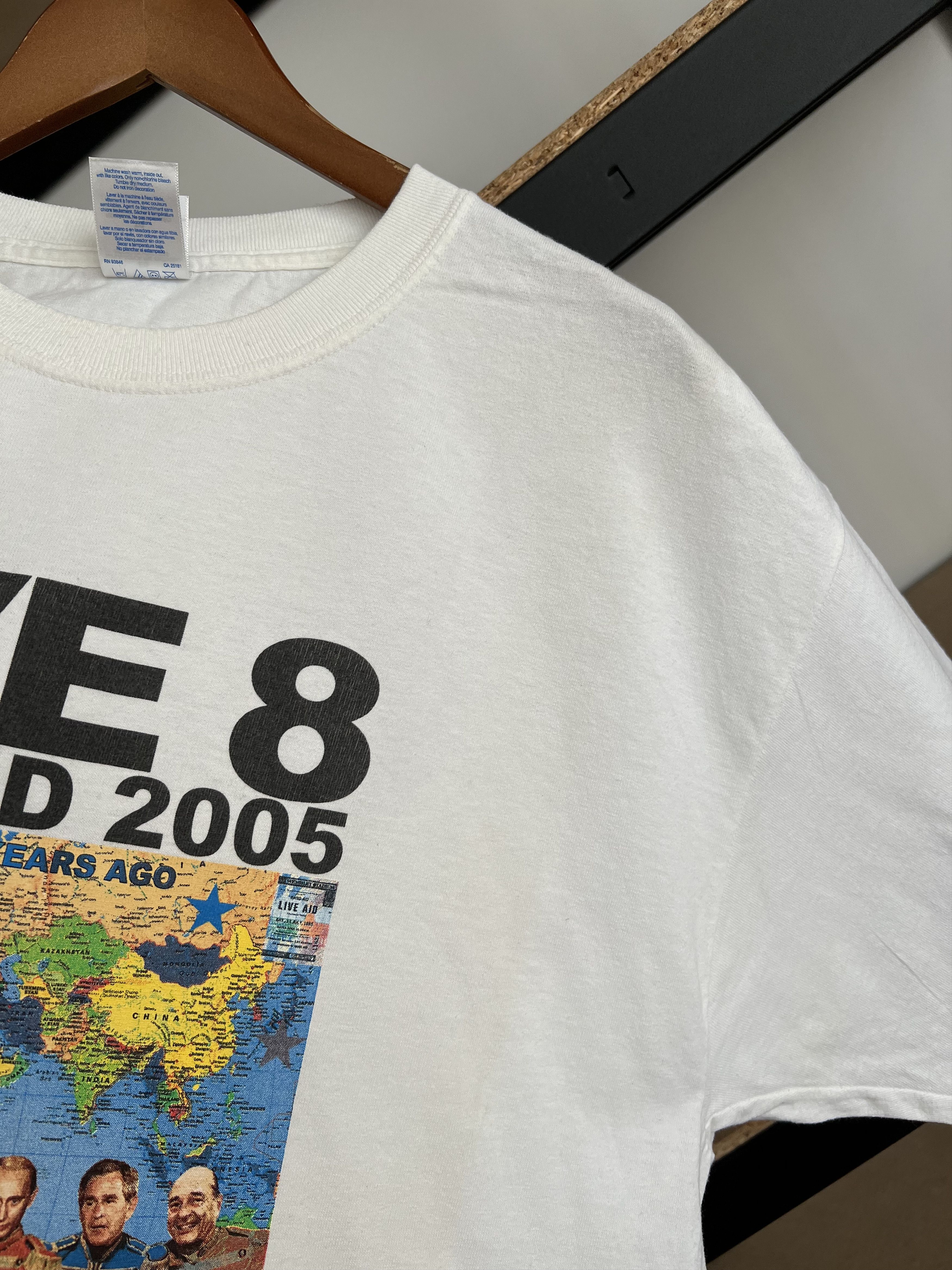 Band Tees Vintage 2005 Live 8 Festival The Long Walk To Justice Tshirt Size US XL / EU 56 / 4 - 10 Thumbnail