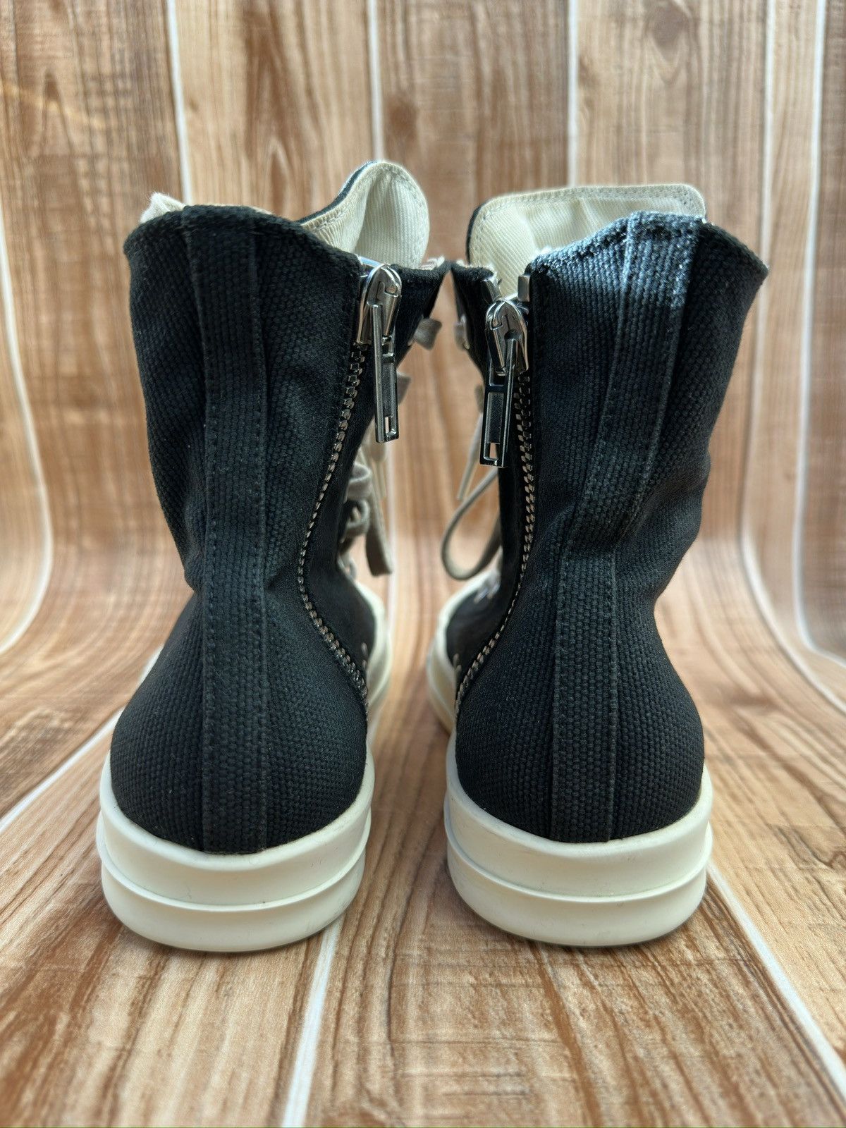 Rick Owens Rick Owens DRKSHDW Canvas Ramones High Tops Size US 6 / IT 36 - 11 Thumbnail