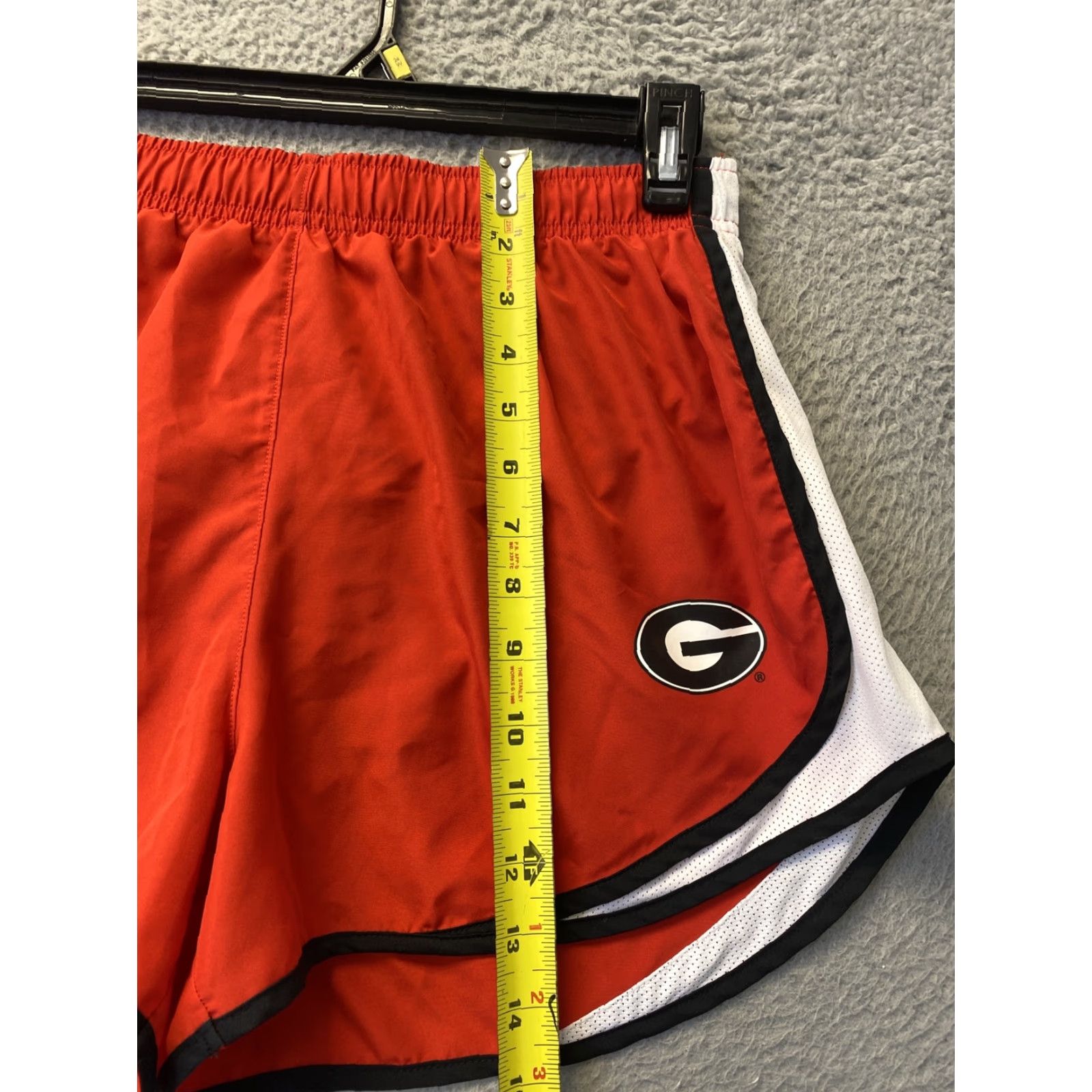 Nike Women’s Nike Run Shorts Red Size 12 /107-37 107-37 Nike Run Shorts Women Red Size 12 Athletic Activewear Snike Regular 12 Size 34" / US 12 / IT 48 - 5 Thumbnail