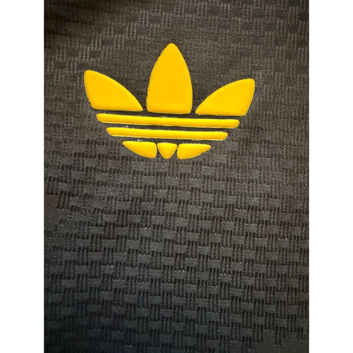 Adidas JAMAICA 26 X BOB MARLEY AWAY AUTHENTIC JERSEY Size US M / EU 48-50 / 2 - 12 Thumbnail