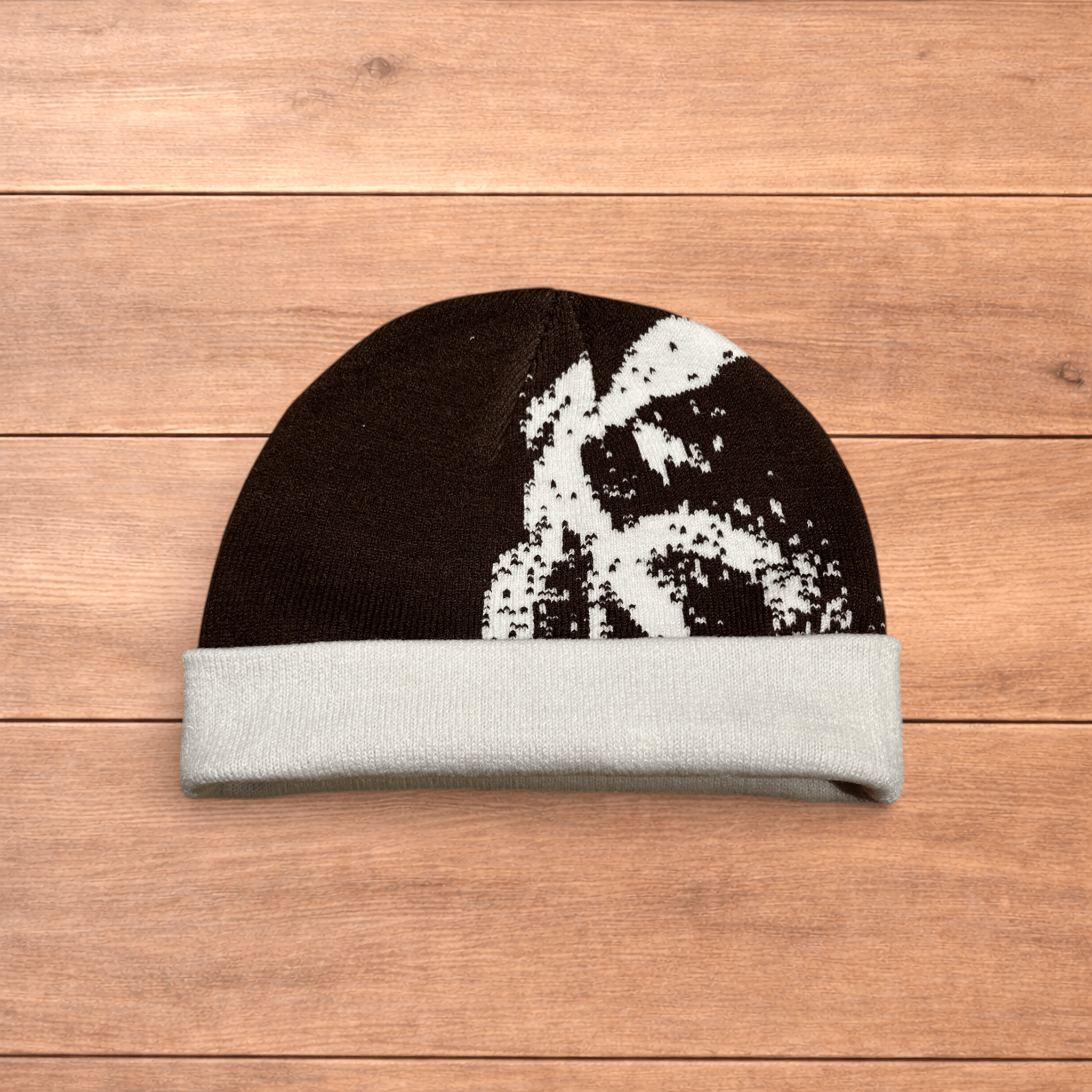 Japanese Brand Japanese vintage style beanie in brown with graphic design. Size ONE SIZE - 3 Thumbnail
