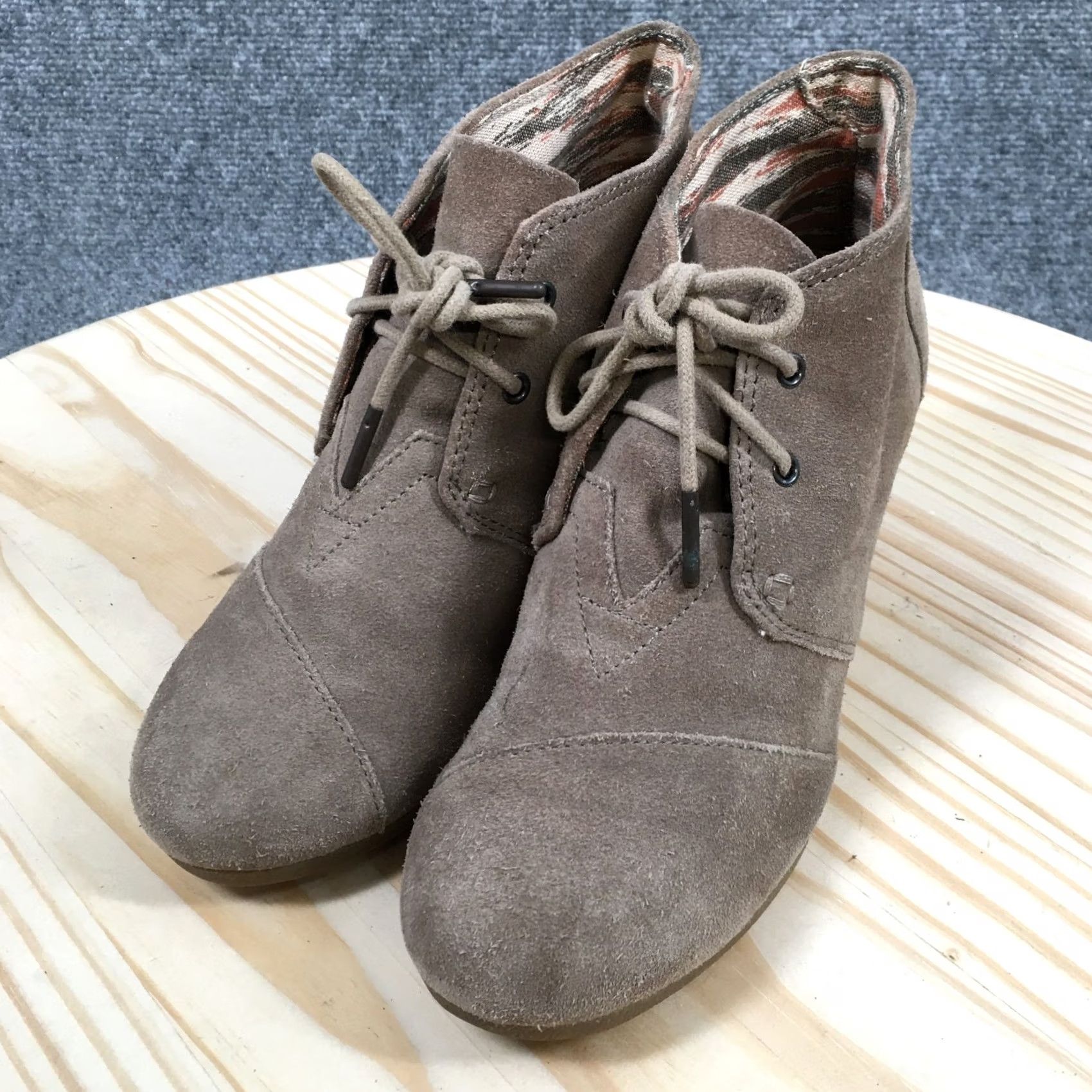 Toms TOMS Boots Womens 7.5 Lace Up Desert Wedge Ankle Bootie 740817 Brown Suede Boots Size US 8 / IT 38 - 3 Thumbnail