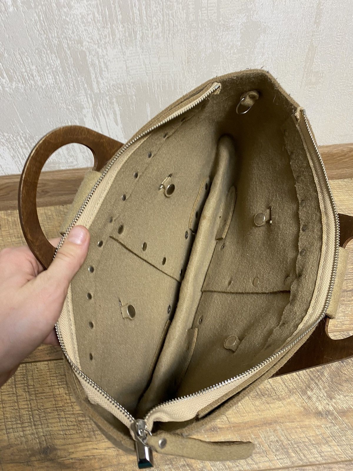 Vintage Vintage Unique Heart Cutout Wooden Handle Bag Size ONE SIZE - 5 Thumbnail