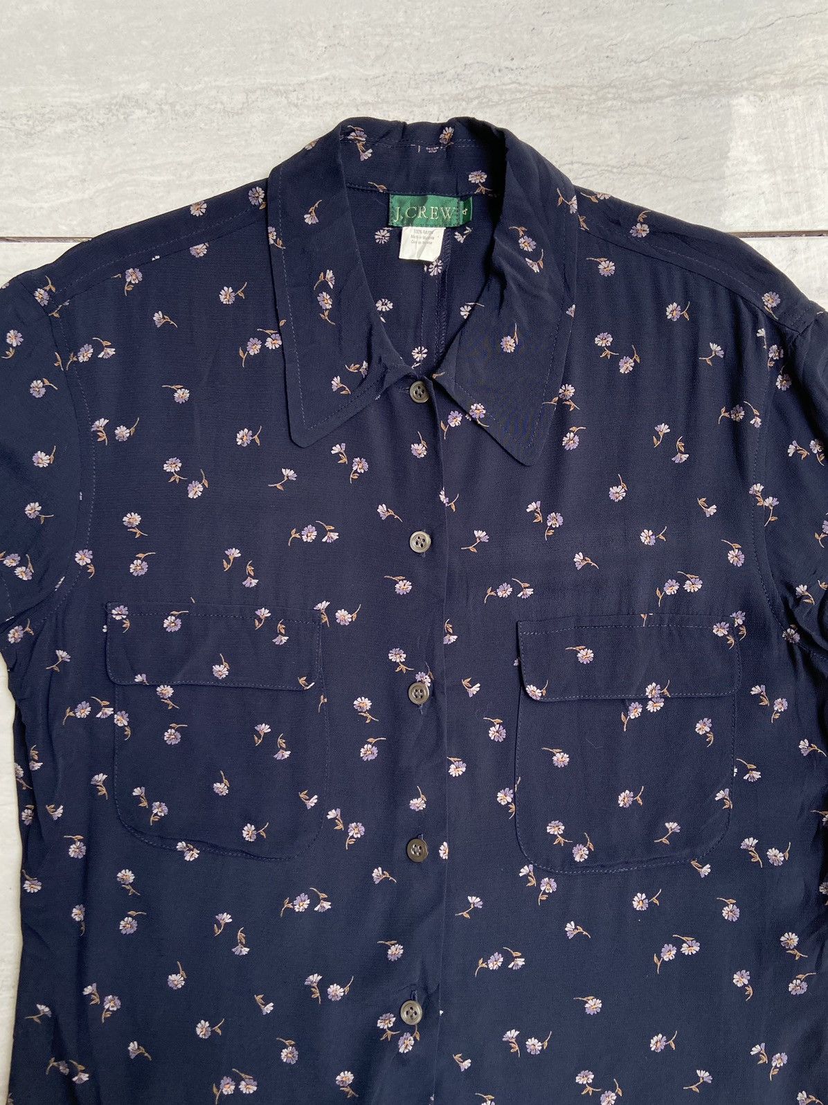 J.Crew J.CREW Navy Flower Pattern Shirt Size US XS / EU 42 / 0 - 3 Thumbnail