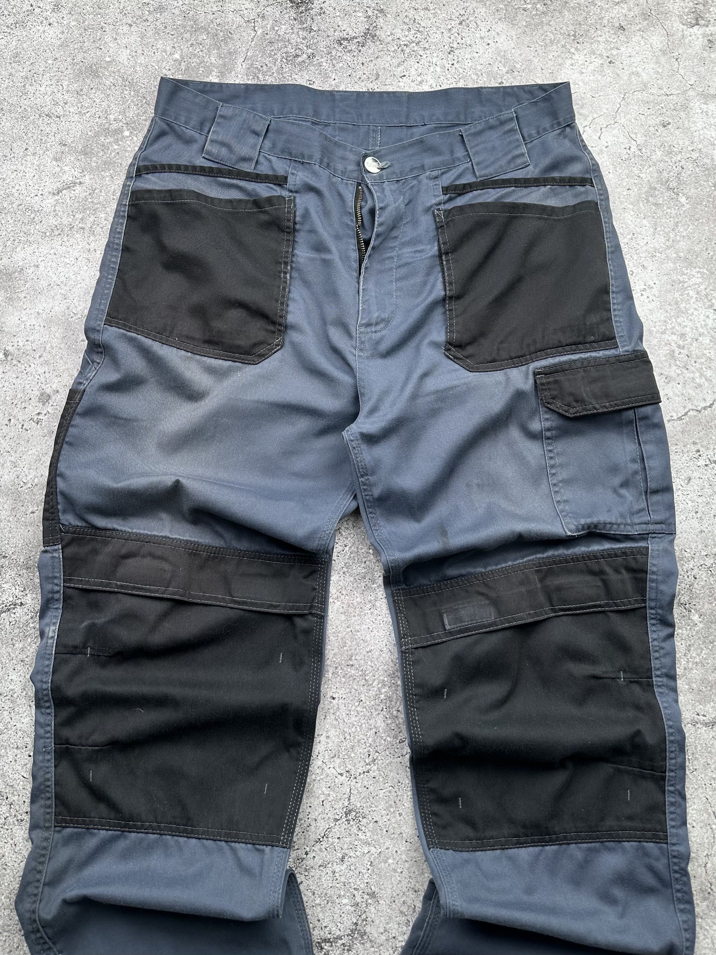 Japanese Brand Vintage Cargo Work Pants C605(V593) Size US 40 / EU 56 - 2 Thumbnail