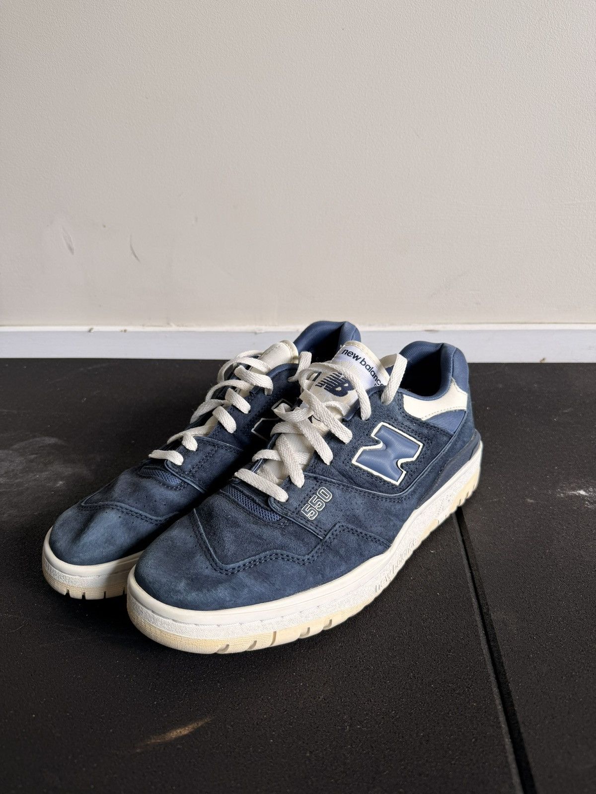 New Balance Men’s New Balance 550 Shoes Size US 11 / EU 44 - 1 Thumbnail