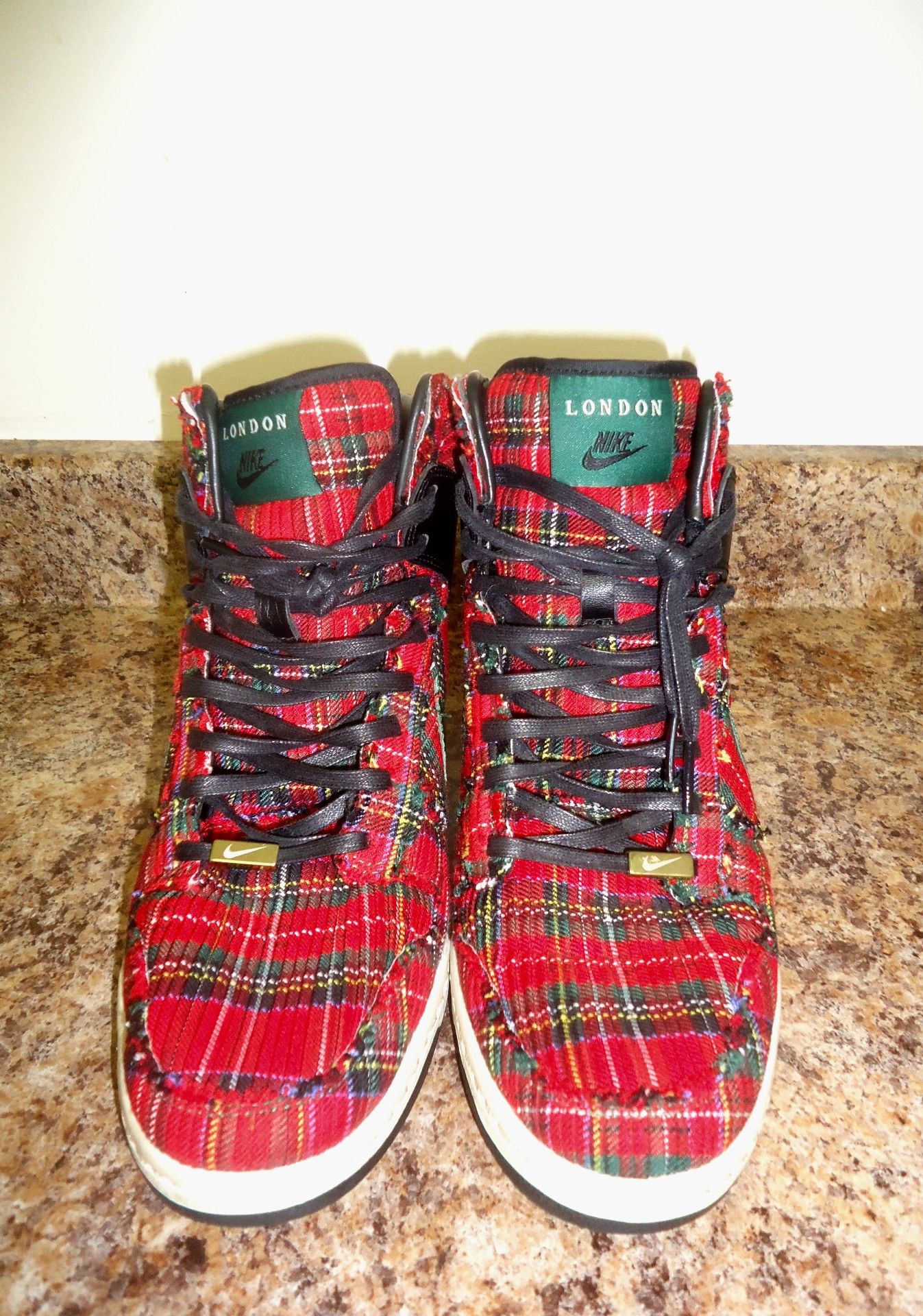 Nike Nike Dunk Sky Hi QS "London" size 9 Women's great condition! Size US 9 / IT 39 - 1 Thumbnail