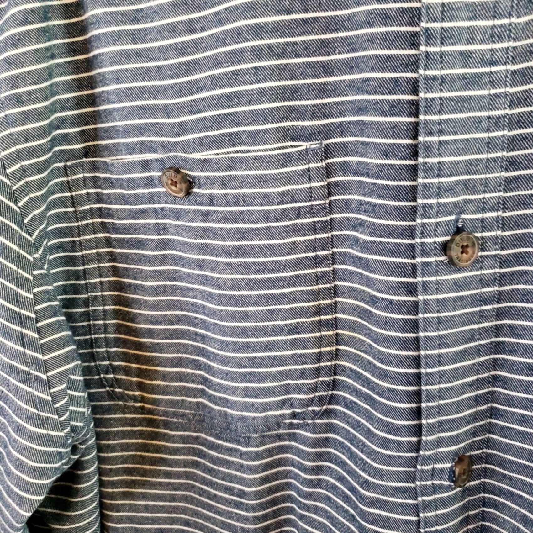 CO Duluth Trading Co Relaxed Fit Shirt Men XL Blue Stripe Denim Look Flannel New Size US XL / EU 56 / 4 - 7 Thumbnail
