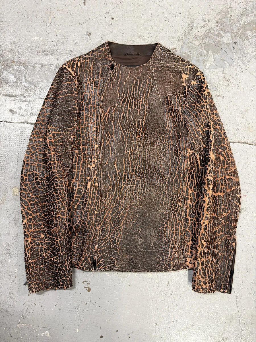 Emporio Armani FW2018 Emporio Armani Vulcano Red & Black Eroded Leather Jacket Size US M / EU 48-50 / 2 - 1 Thumbnail