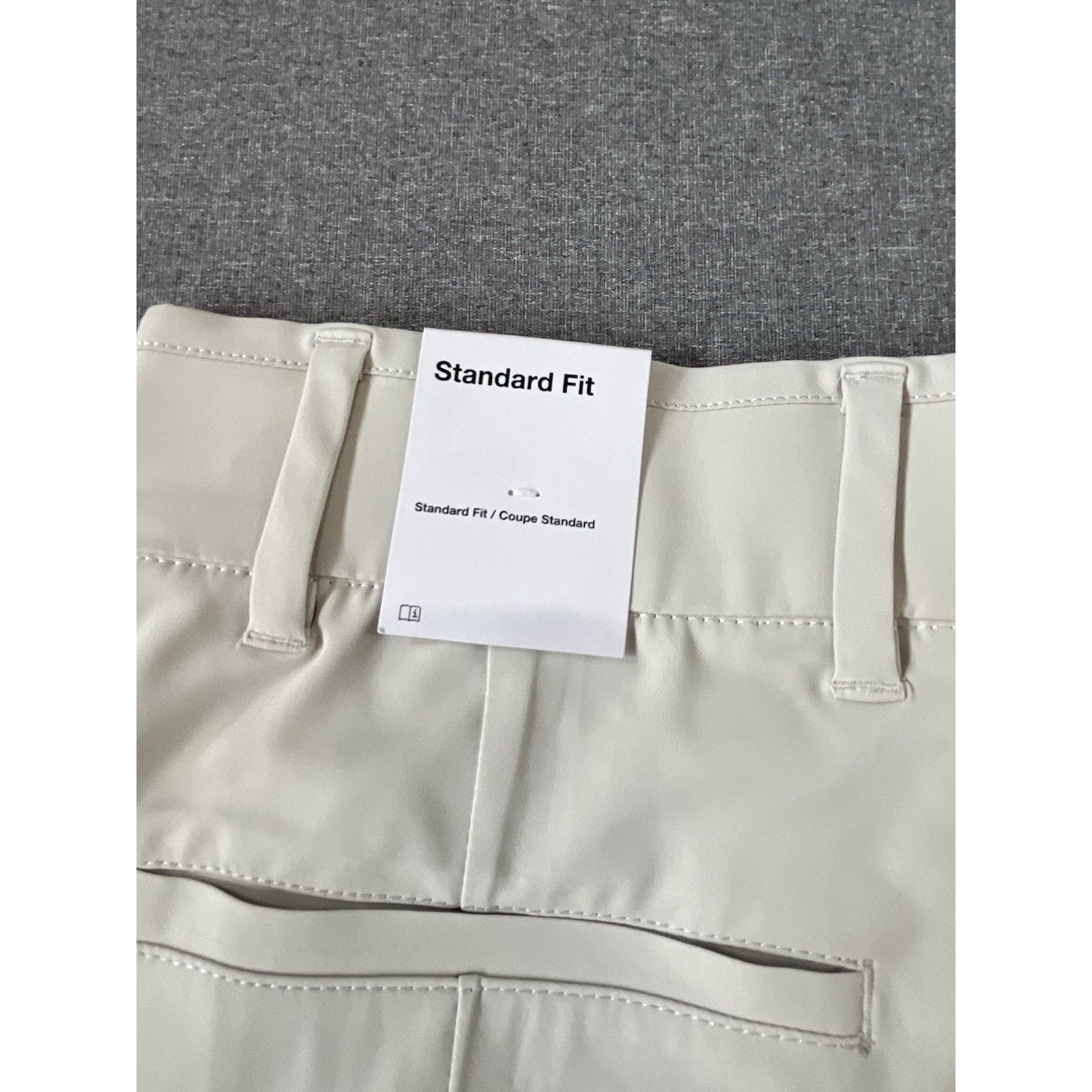 Nike NWT! Nike Dri Fit Women’s Golf Shorts Size S Brown Cream Size 25" / US 0 / IT 36 - 6 Thumbnail