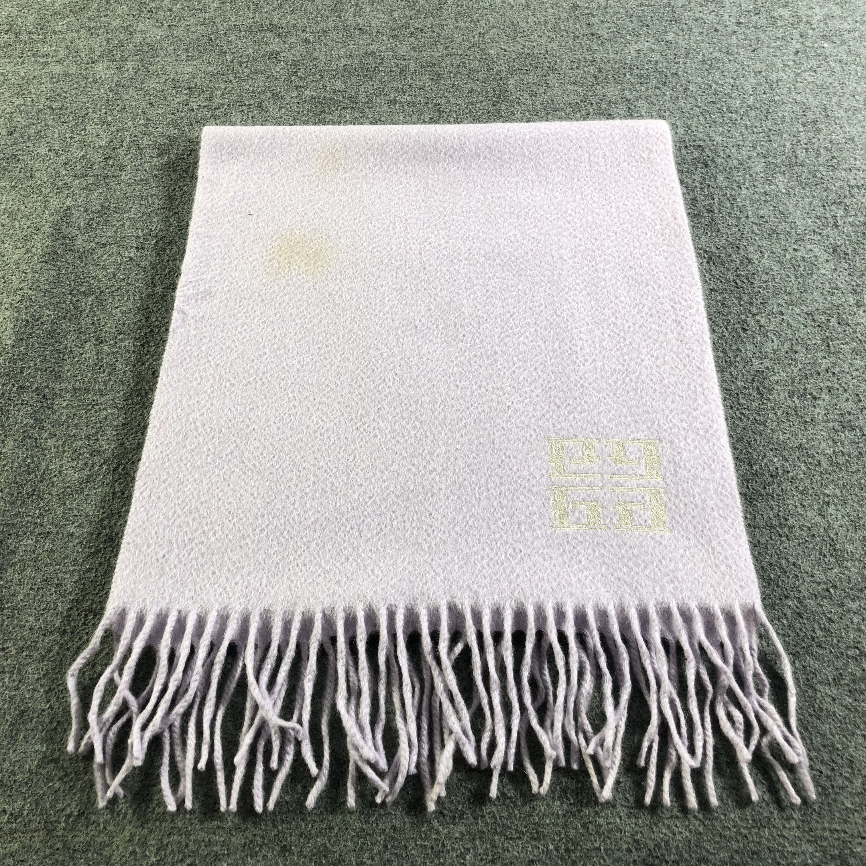 Givenchy Givenchy Plain Cashmere Scarf Muffler V1992 Size ONE SIZE - 2 Thumbnail