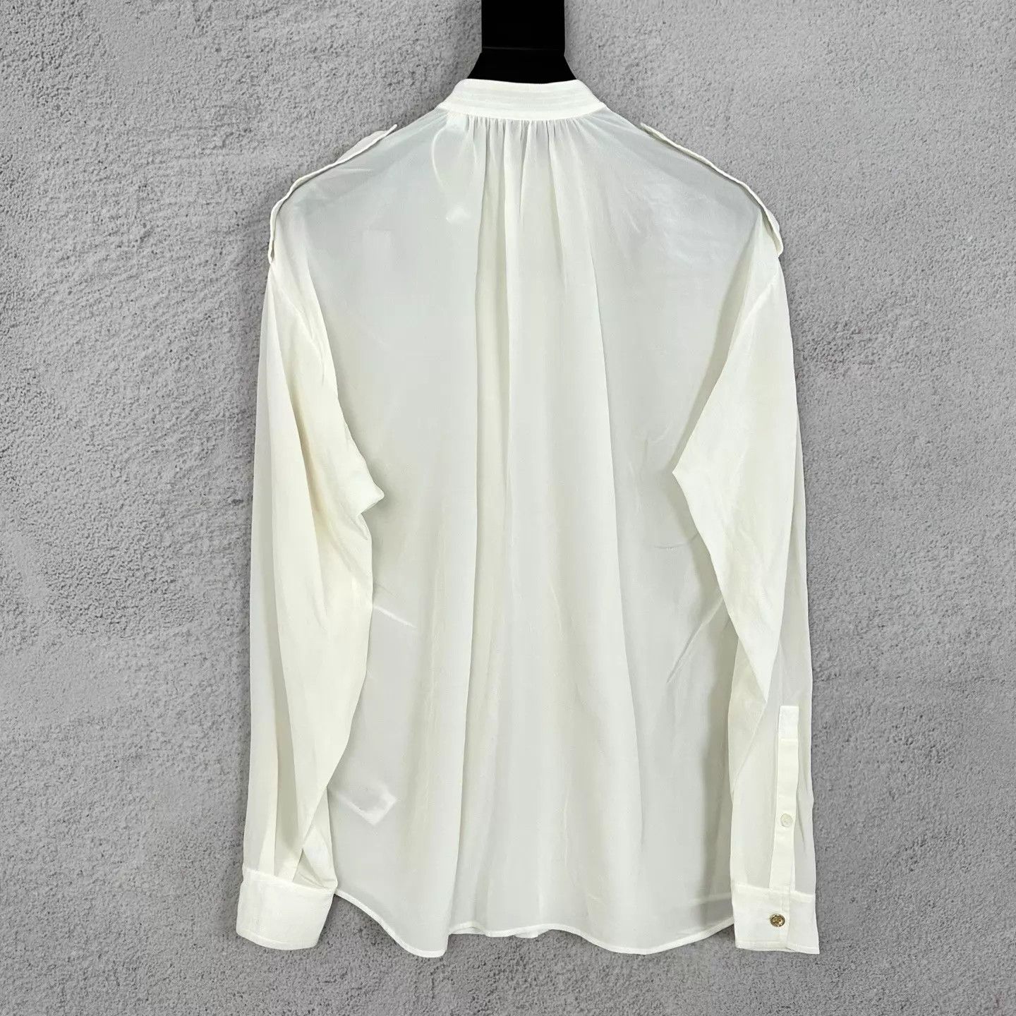 Burberry Burberry Silk Long-Sleeve Shirt White UK4 Size XS / US 0-2 / IT 36-38 - 2 Thumbnail