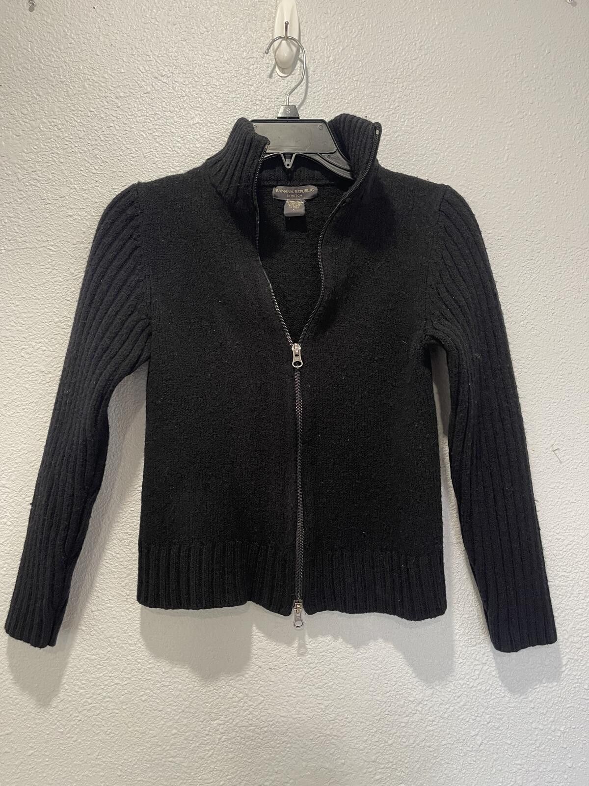 Banana Republic Banana Republic Black Stretch Full Zip Sweater Jacket Size L Size L / US 10 / IT 46 - 1 Thumbnail