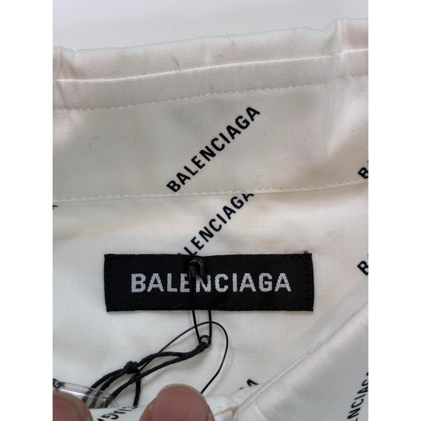 Balenciaga Balenciaga Multi Logo Button Up White All Over Shirt Size US XL / EU 56 / 4 - 4 Thumbnail