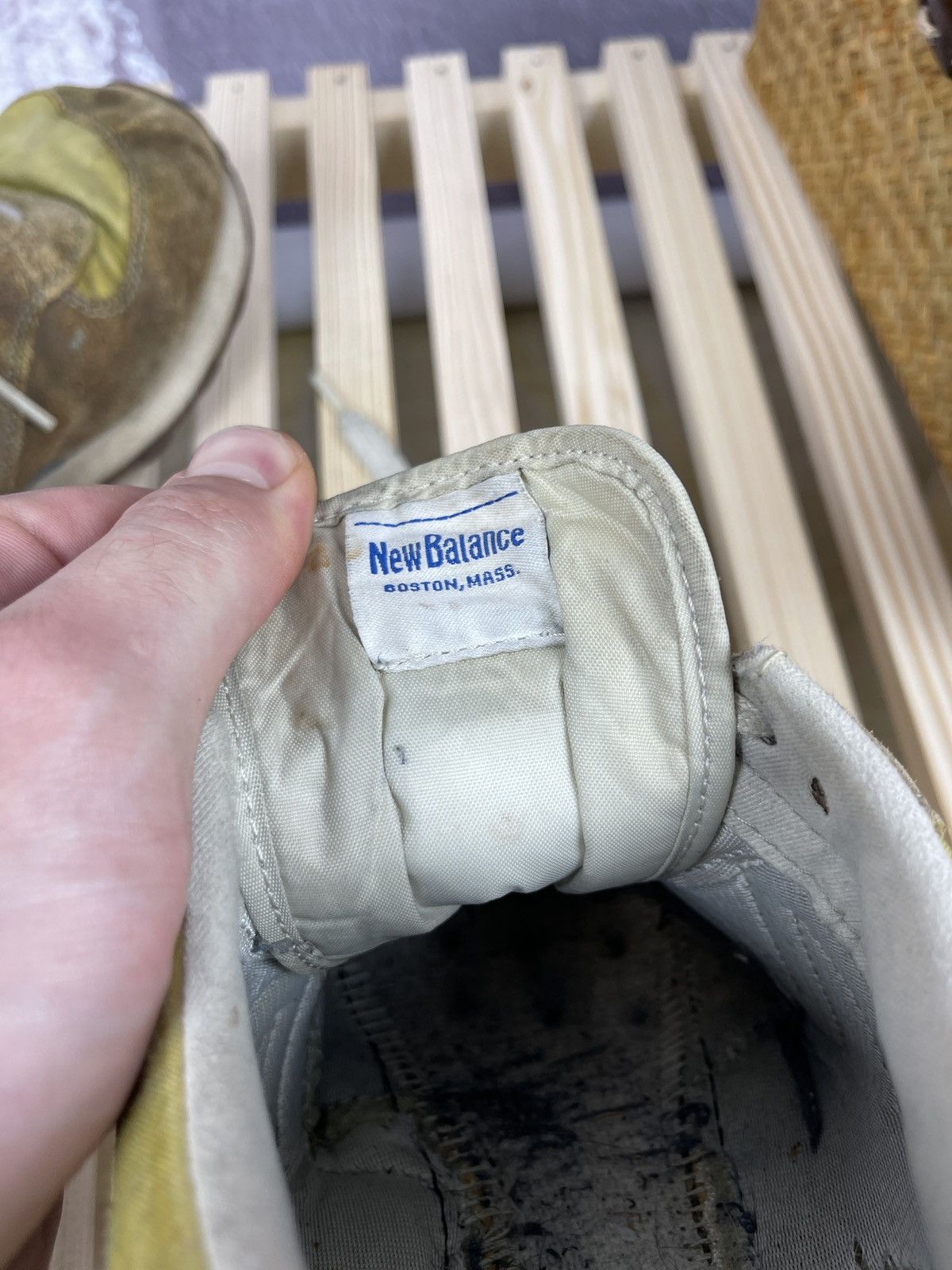 New Balance New balance vintage thrashed used worn distressed sneakers Size US 8.5 / EU 41-42 - 18 Thumbnail