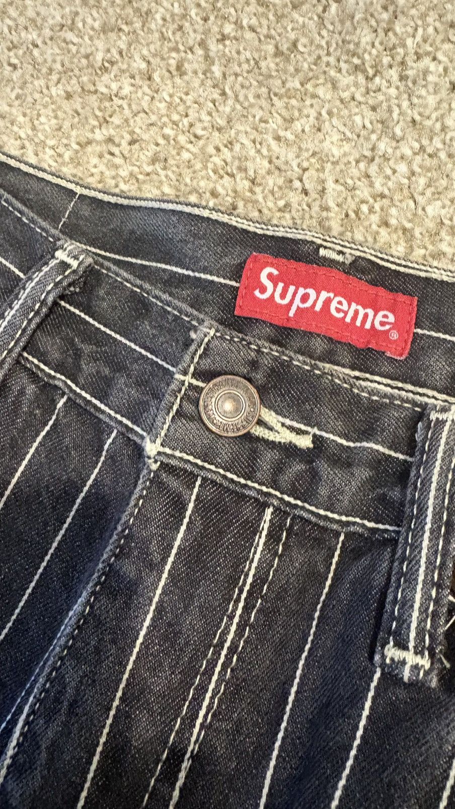 Levi's × Supreme Supreme Levi's Pinstripe 550 Jeans Size US 32 / EU 48 - 3 Thumbnail