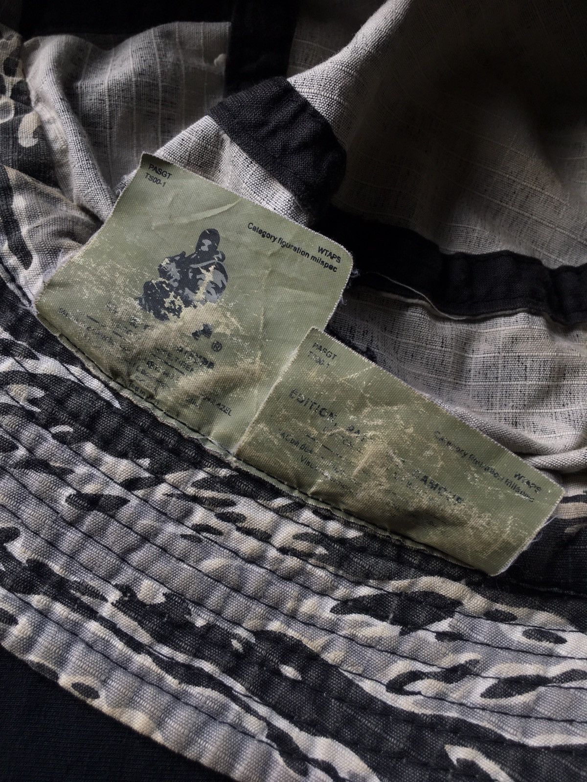 Descendant × Japanese Brand × Wtaps Vintage Wtaps Bucket Hats Tiger Camo Size 32 - 5 Thumbnail
