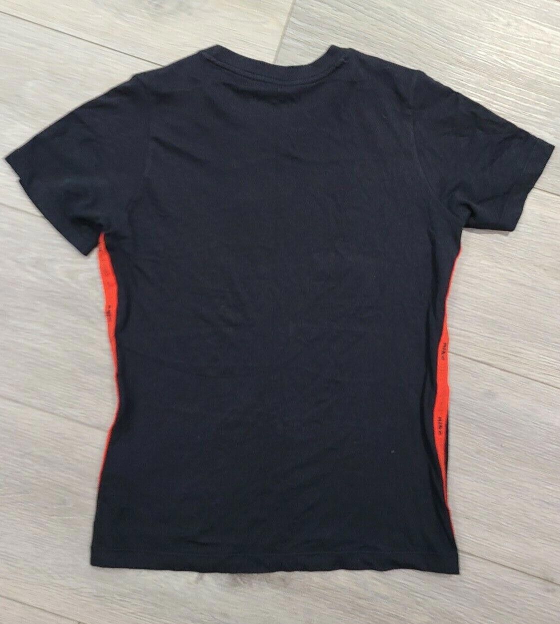 Nike Bog Boys Nike Retro Futura Tape Black Training T-Shirt Med Size US XXS / EU 40 - 3 Thumbnail