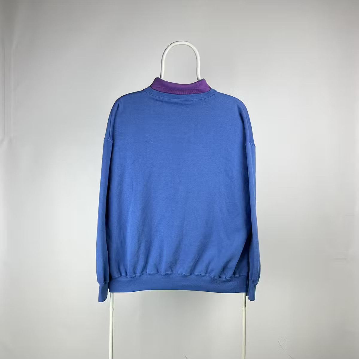Band Tees Art sweatshirt vintage band tee size Large Size US L / EU 52-54 / 3 - 3 Thumbnail
