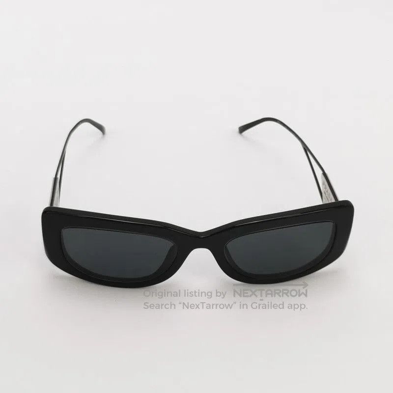 Prada Prada Triangle Logo Black Sunglasses. Size ONE SIZE - 2 Thumbnail