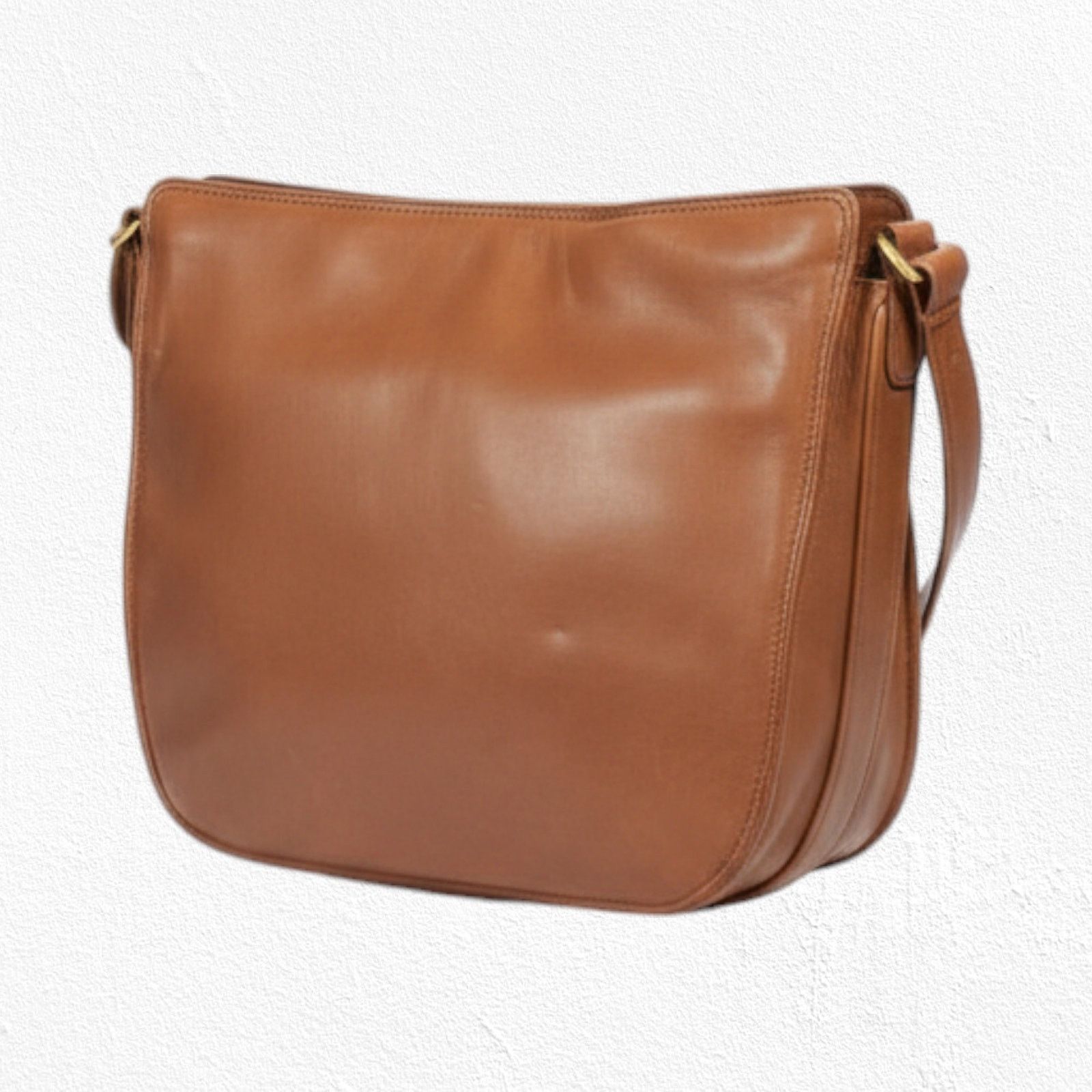 Vintage 1980s Vintage Cognac Brown Leather Hudson's Crossbody Size ONE SIZE - 1 Thumbnail